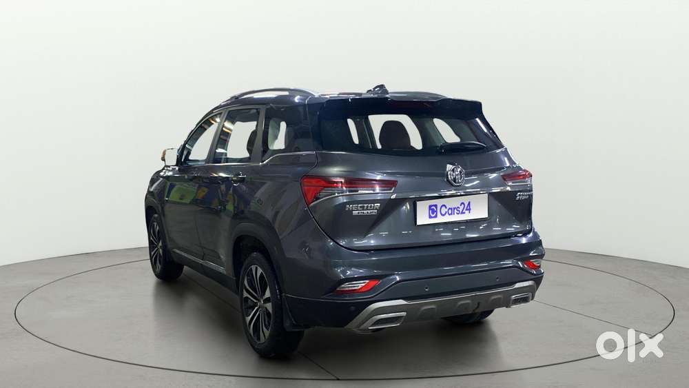 Mg Hector Plus 1.5 Sharp Turbo Cvt 6 Str, 2022, Petrol