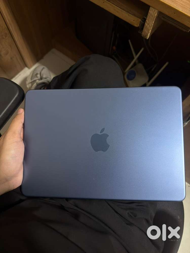 MacBook NEO 256 GB WITH 3 YEARA APPLE+ CARE
