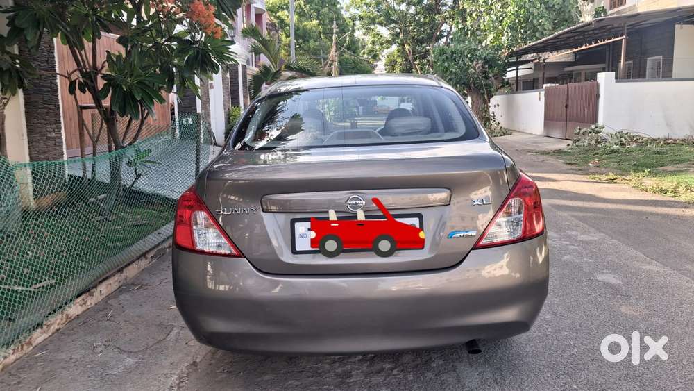 Nissan Sunny, 2012