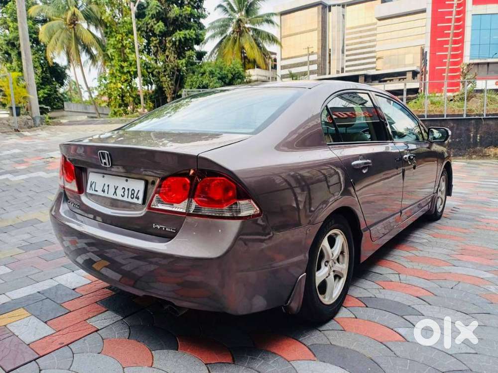 Honda Civic 1.8 V Mt, 2011, Petrol