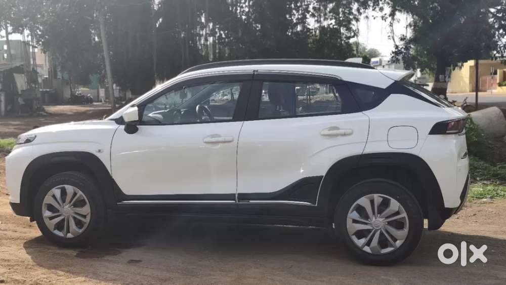 Maruti Suzuki Fronx Sigma 1.2l Mt, 2024, Petrol