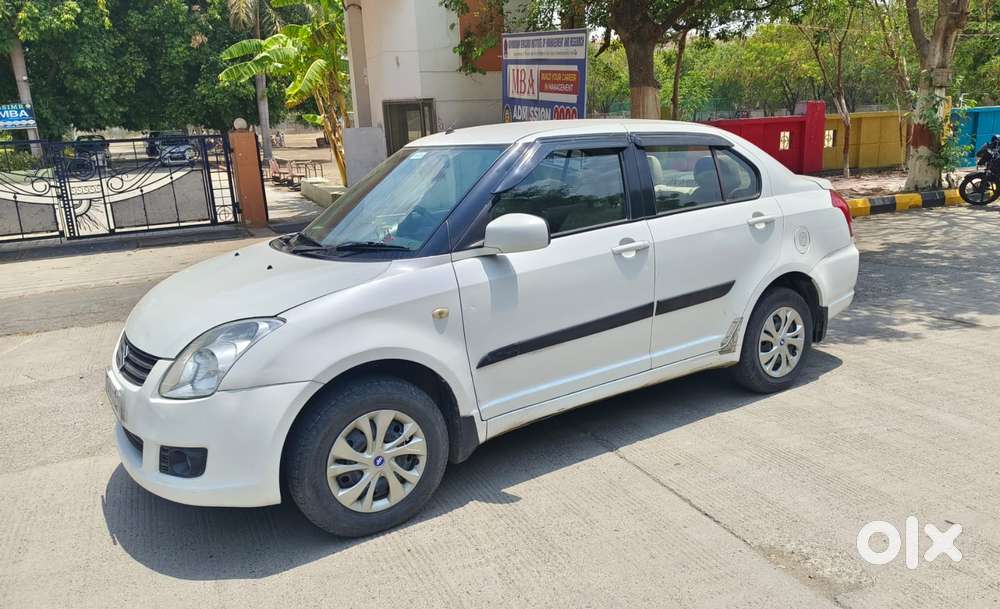 Maruti Suzuki Swift Dzire Vxi Optional, 2010, Petrol