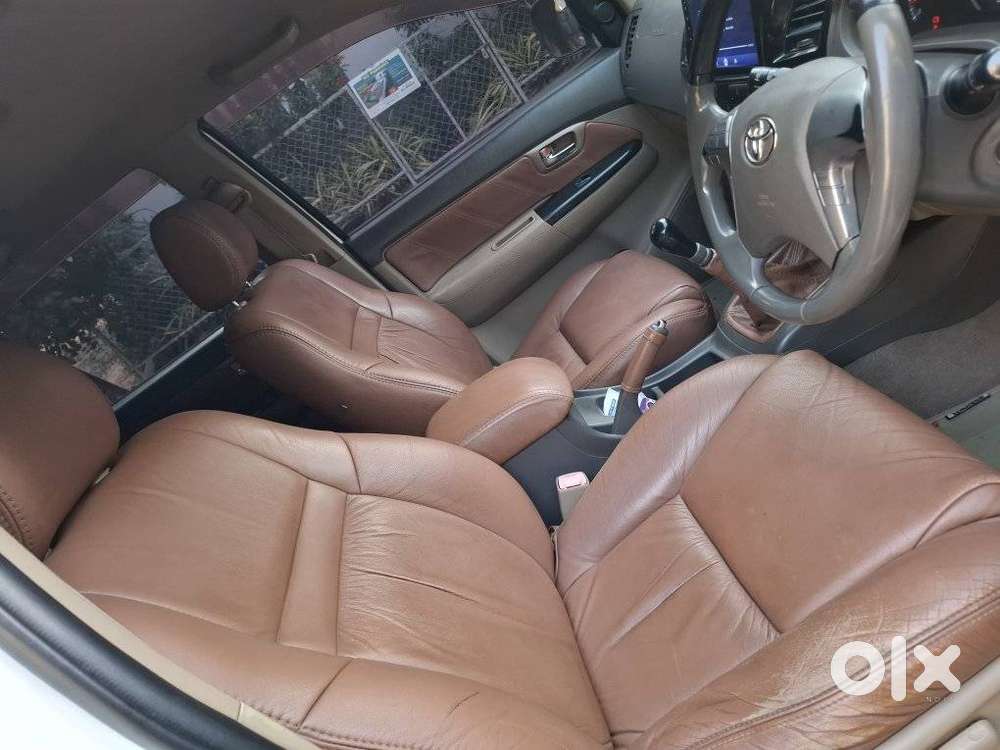 Toyota Fortuner 3.0 4x2 Automatic, 2012, Diesel