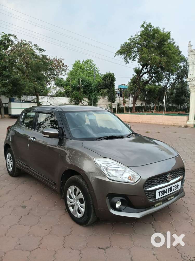 Maruti Suzuki Swift Vxi + Manual, 2022, Petrol