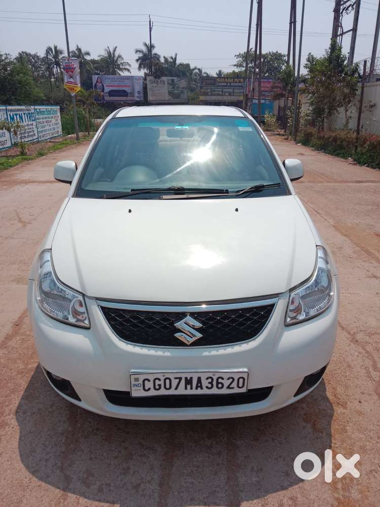 Maruti Suzuki Sx4 Vxi Bsiv, 2010, Petrol