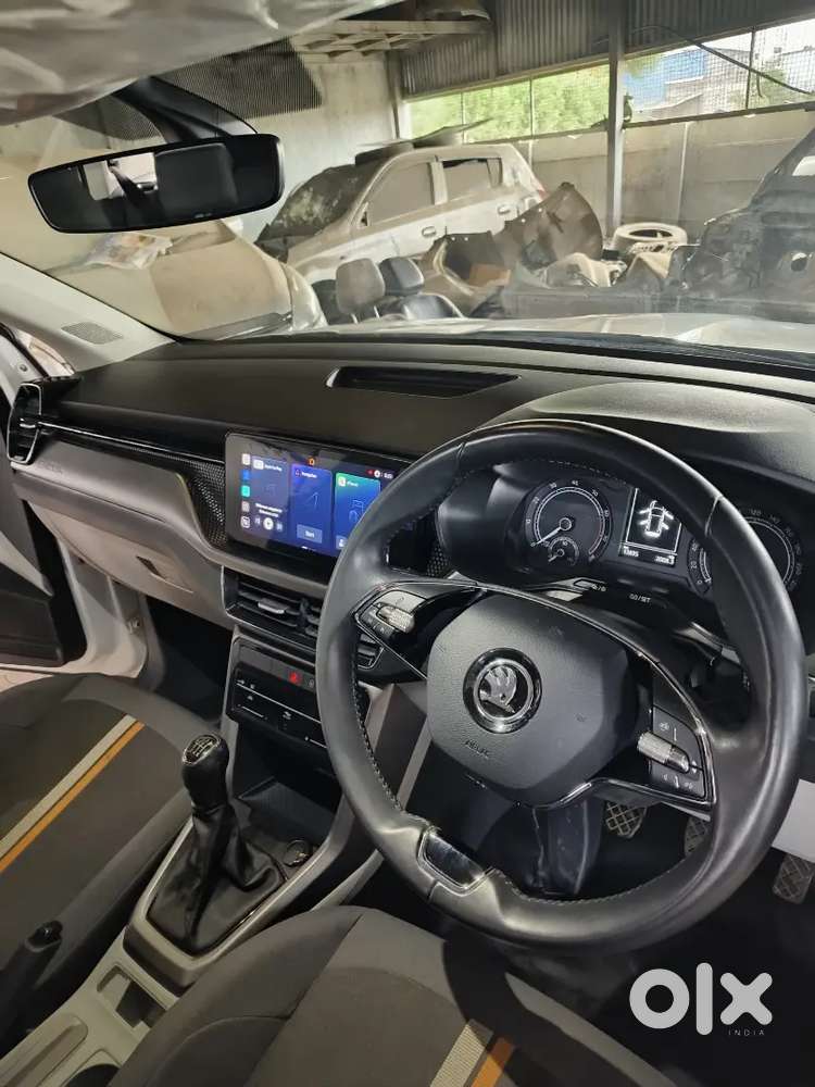 Skoda Kushaq Signature 2026 Petrol Manual