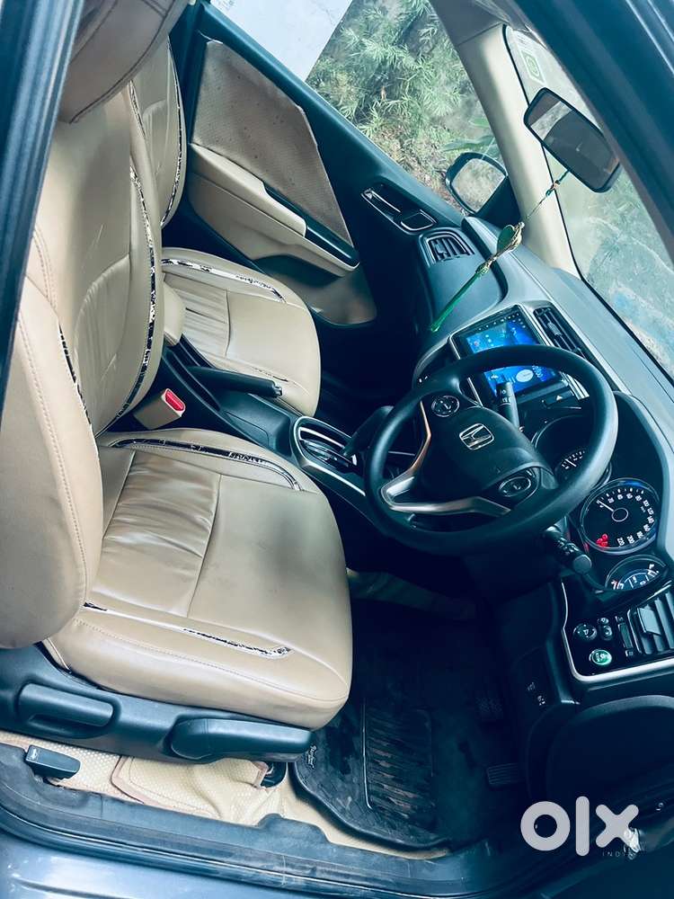 Honda City V Petrol Automatic (2018 Reg) - Low Km