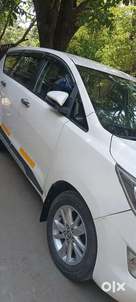 Urgent Sell Toyota Innova Crysta 2019 Diesel Commercial Car.