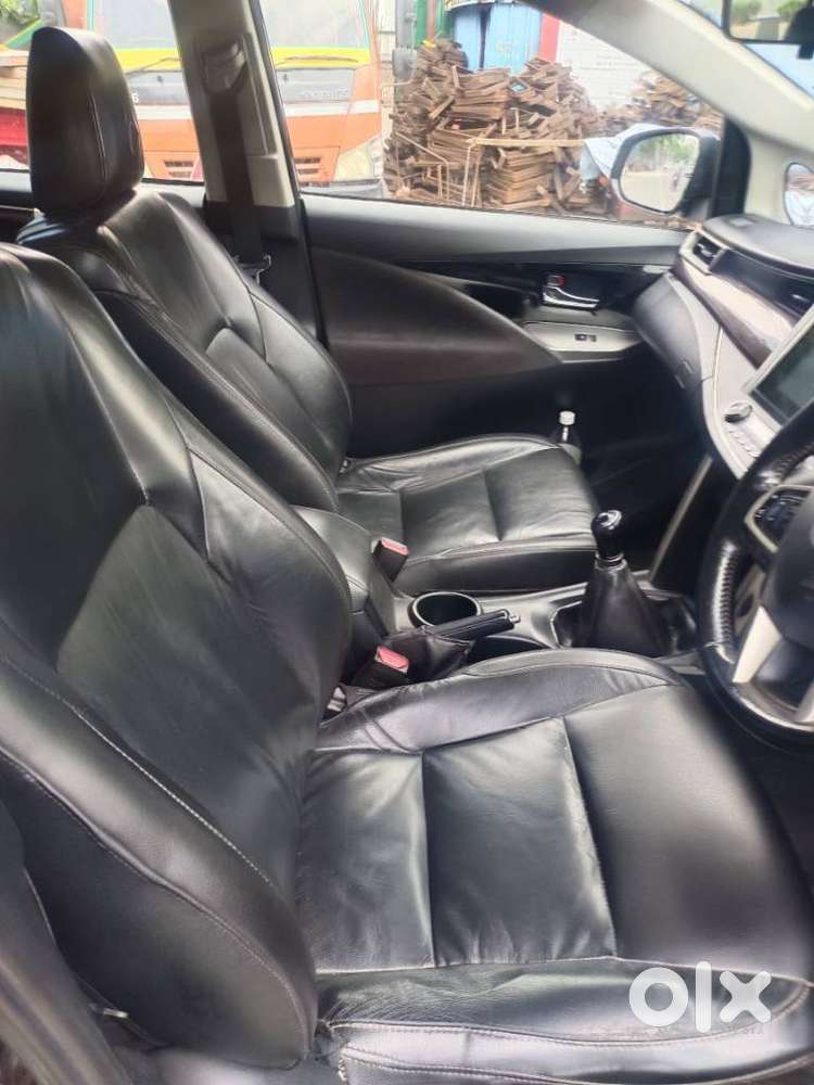 Toyota Innova Crysta 2.4 Zx Mt, 2016, Diesel