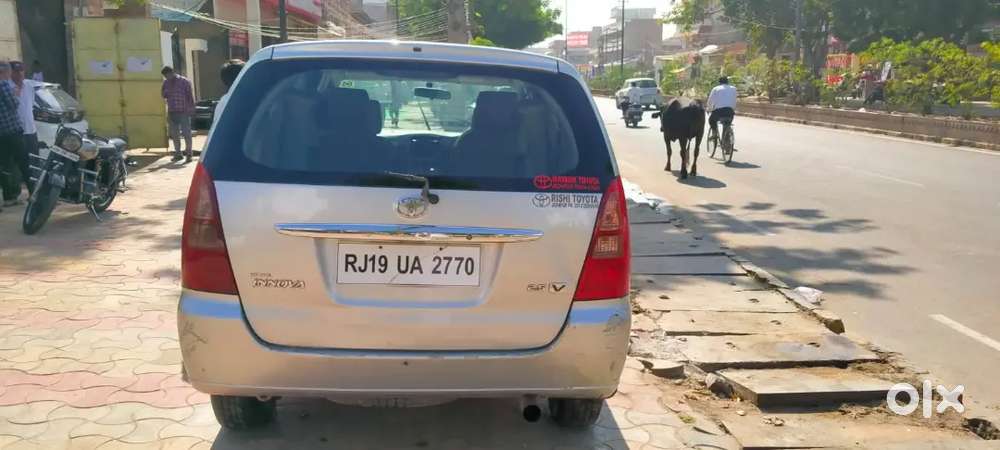 Toyota Innova