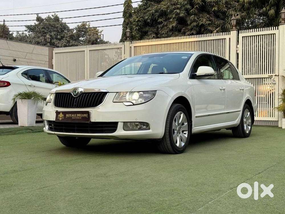 Skoda Superb 1.8 Elegance Tsi At, 2011, Petrol