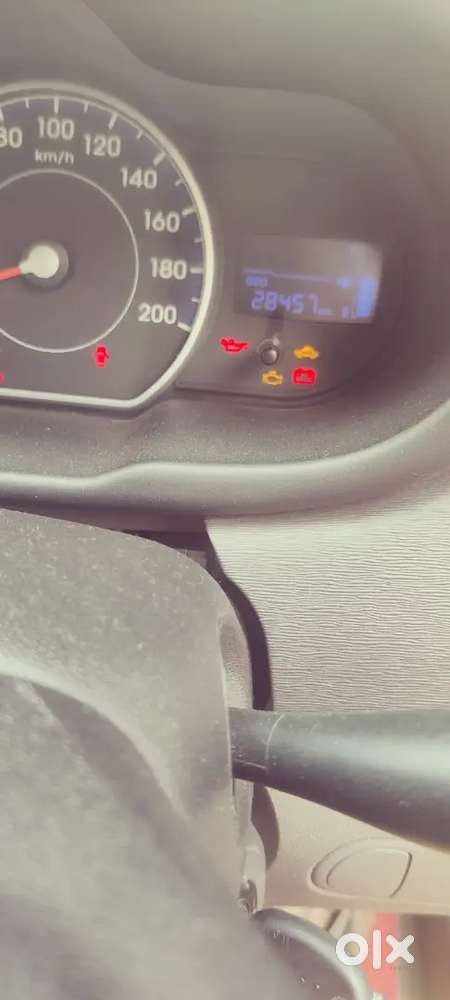 Hyundai I10 Sportz 2013