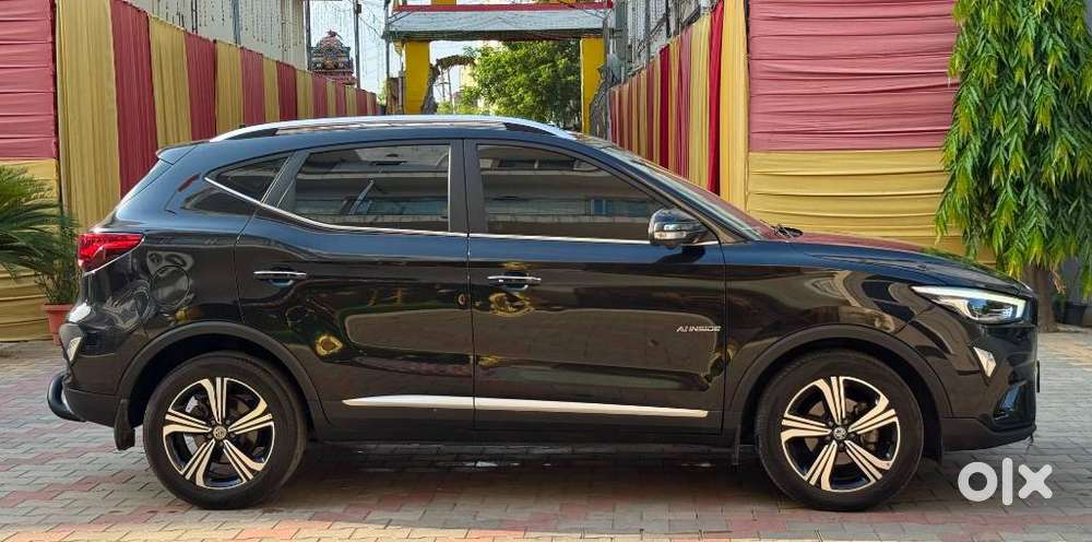 Mg Astor Smart Cvt Black Storm, 2024, Petrol