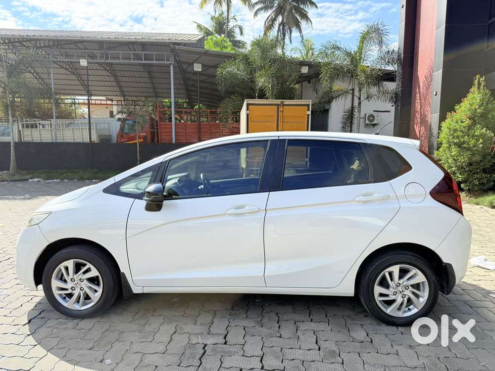 Honda Jazz V Cvt, 2015, Petrol
