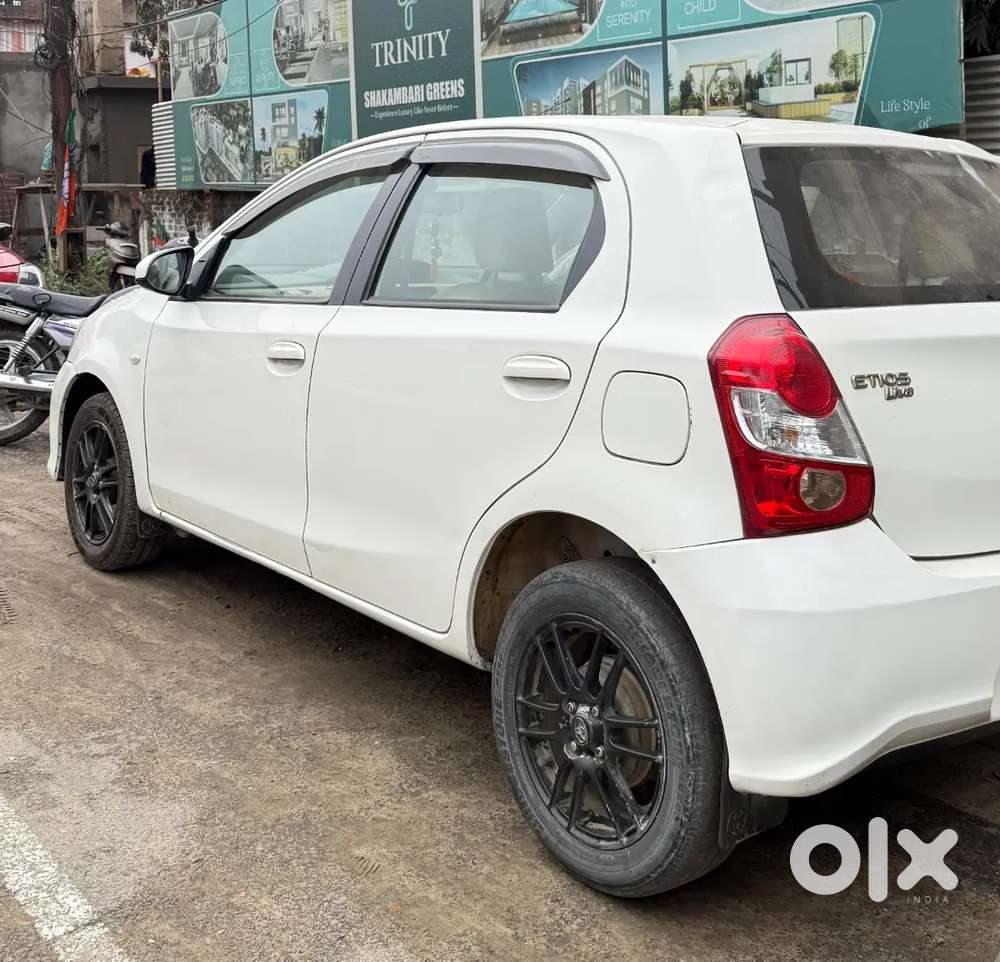 Toyota Etios Liva 2018 Diesel 142680 Km Driven