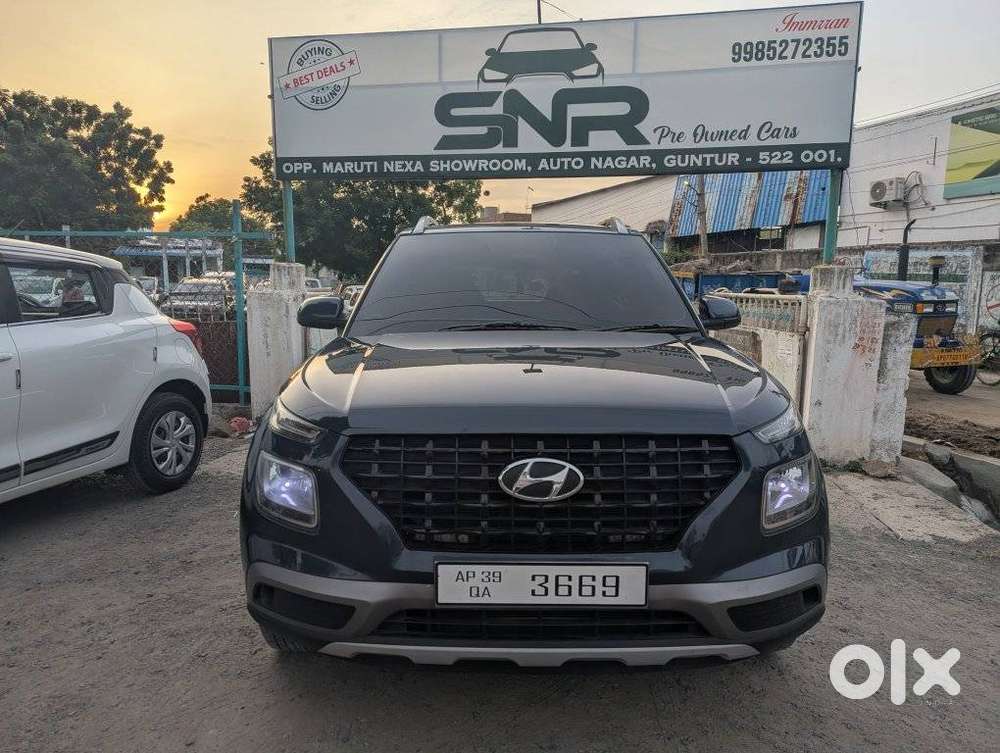 Hyundai Venue S Turbo, 2021, Petrol