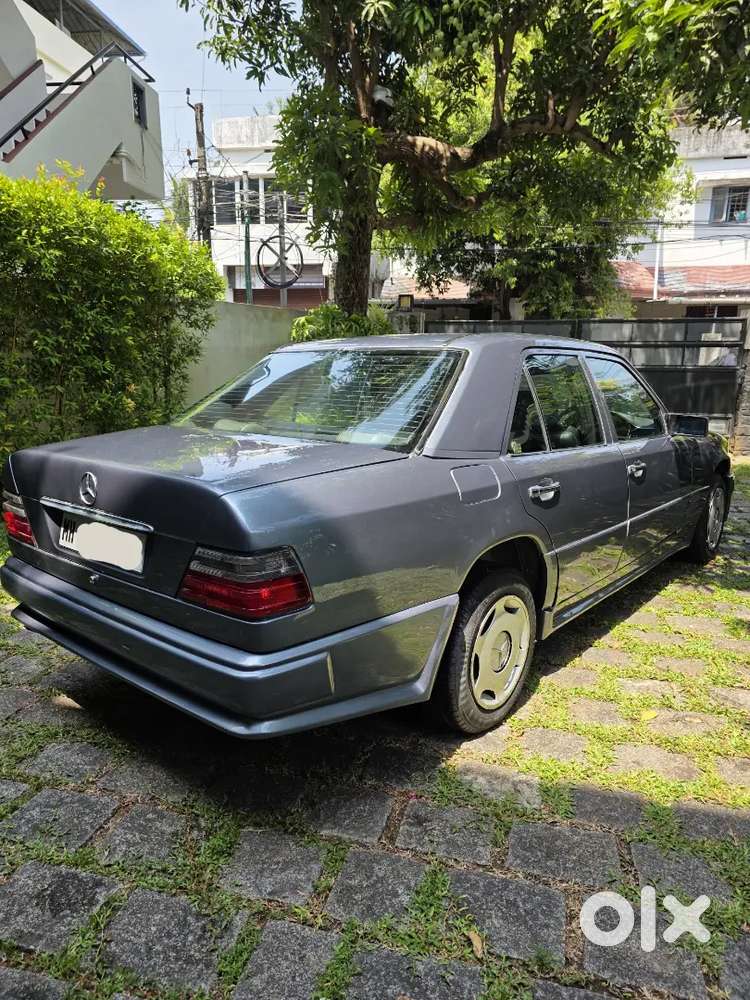 Mercedes Benz W124 Manual Petrol