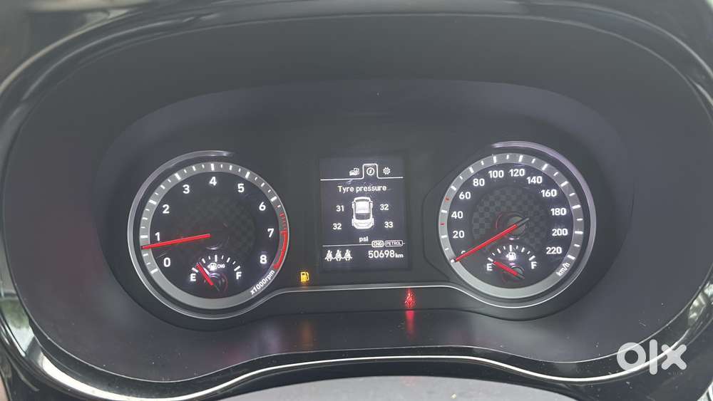 Hyundai Aura 1.2 Sx Cng, 2023, Cng & Hybrids