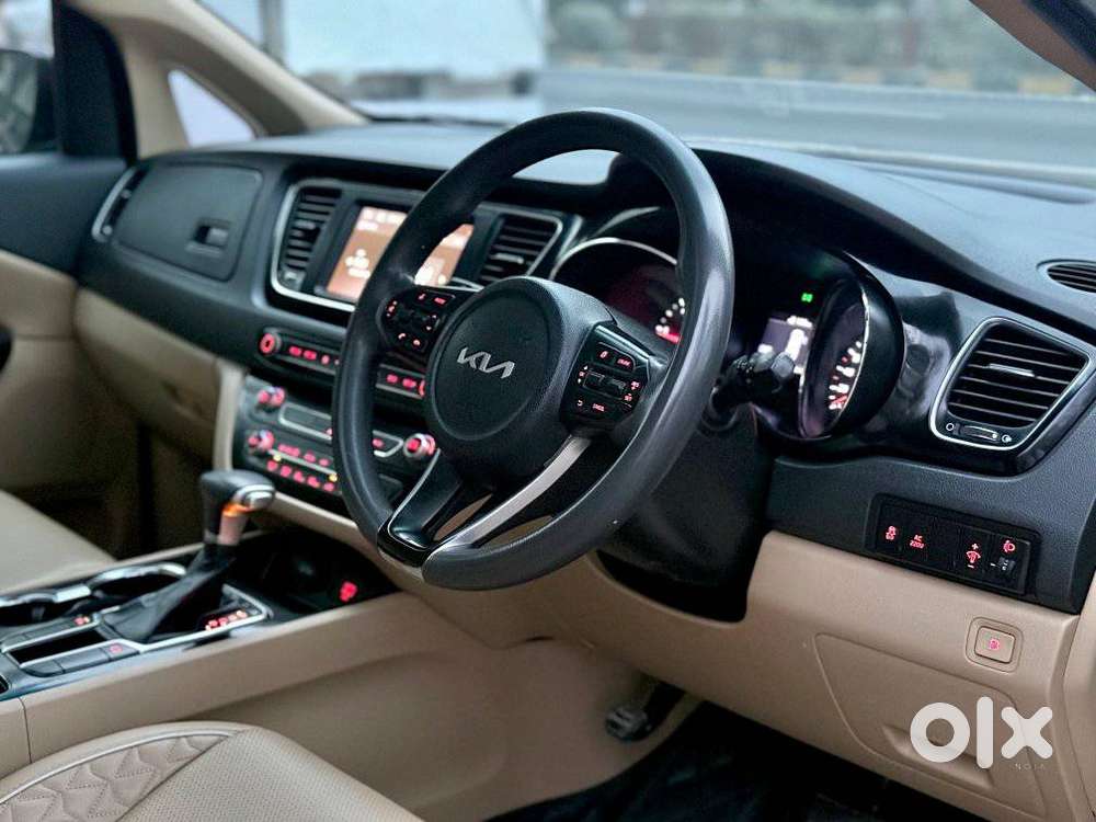 Kia Carnival Limousine, 2022, Diesel