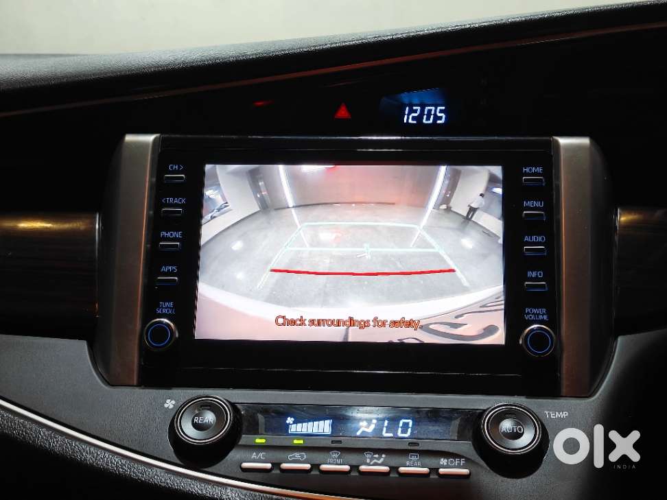 Toyota Innova Crysta [2020-ongoing] 2.7 Gx At 8 Str, 2022, Petrol