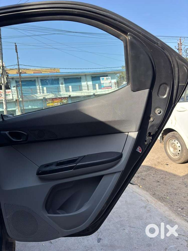 Tata Tiago 2020 Petrol 68270 Km Driven