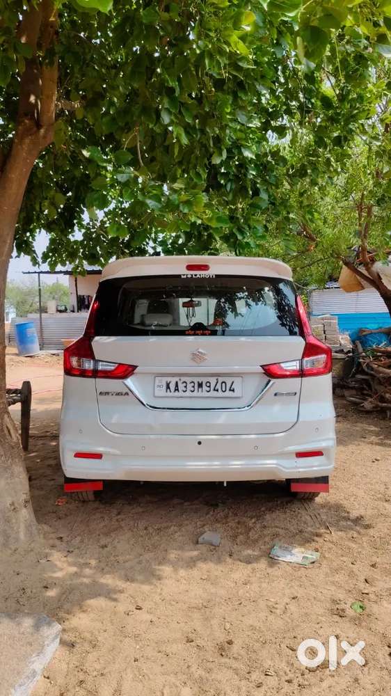 Maruti Suzuki Ertiga 21 Petrol 140000 Km Driven