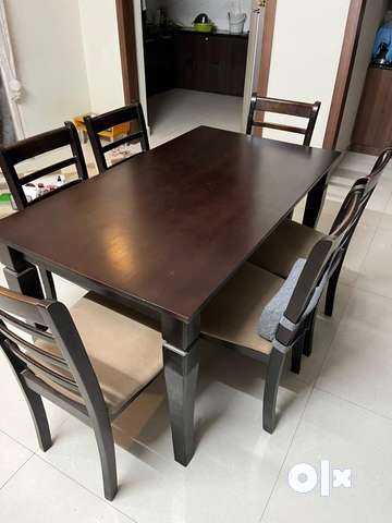 6 seater discount dining table olx