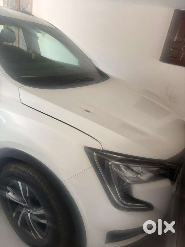 Mahindra Car Petrol 2022