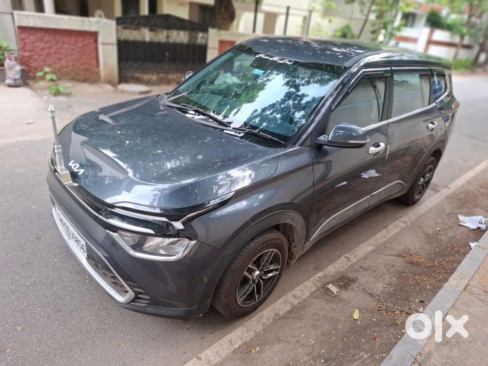 Kia Carens G 1.5 6mt Premium (o) 7-seater, 2024, Petrol