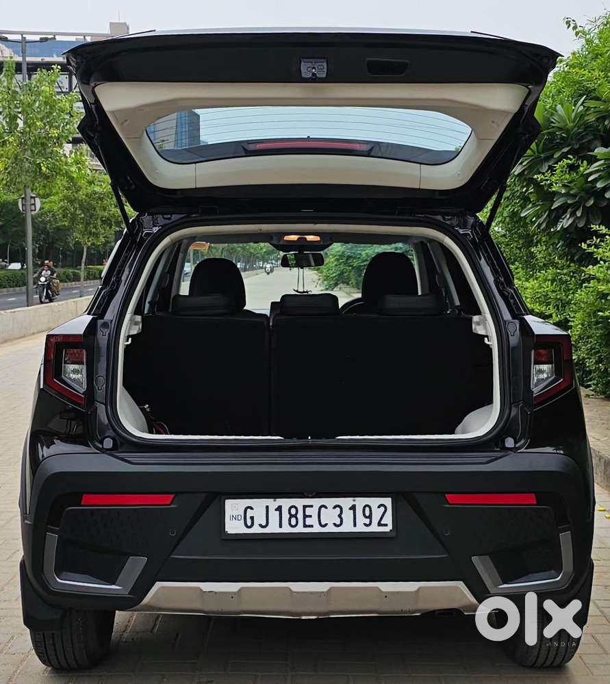 Mahindra Xuv 3xo Ax5 Ds Mt, 2024, Diesel