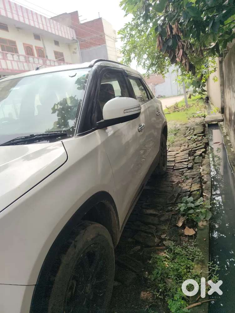 Maruti Suzuki Brezza 1.5 Zxi Plus Hybrid 2018