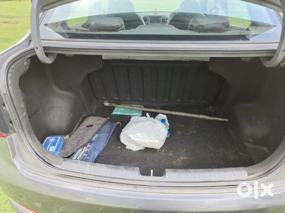 Hyundai Xcent 2018 Petrol