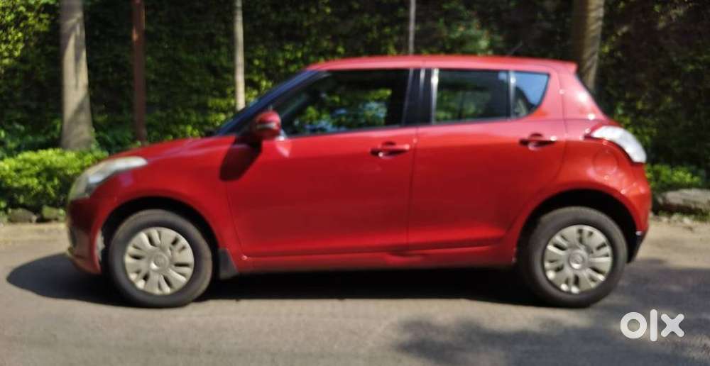 Maruti Suzuki Swift Vxi Optional, 2013, Petrol