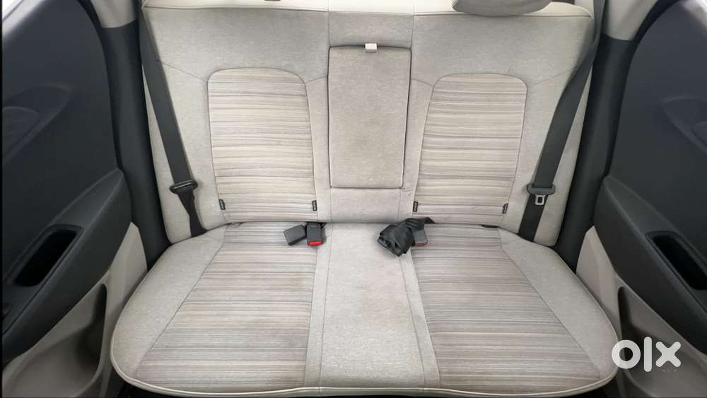 Hyundai Aura [2023-ongoing] 1.2 S Petrol Manual, 2021, Petrol