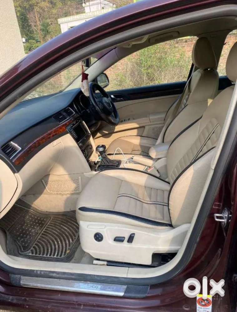 Skoda Superb Diesel 2011