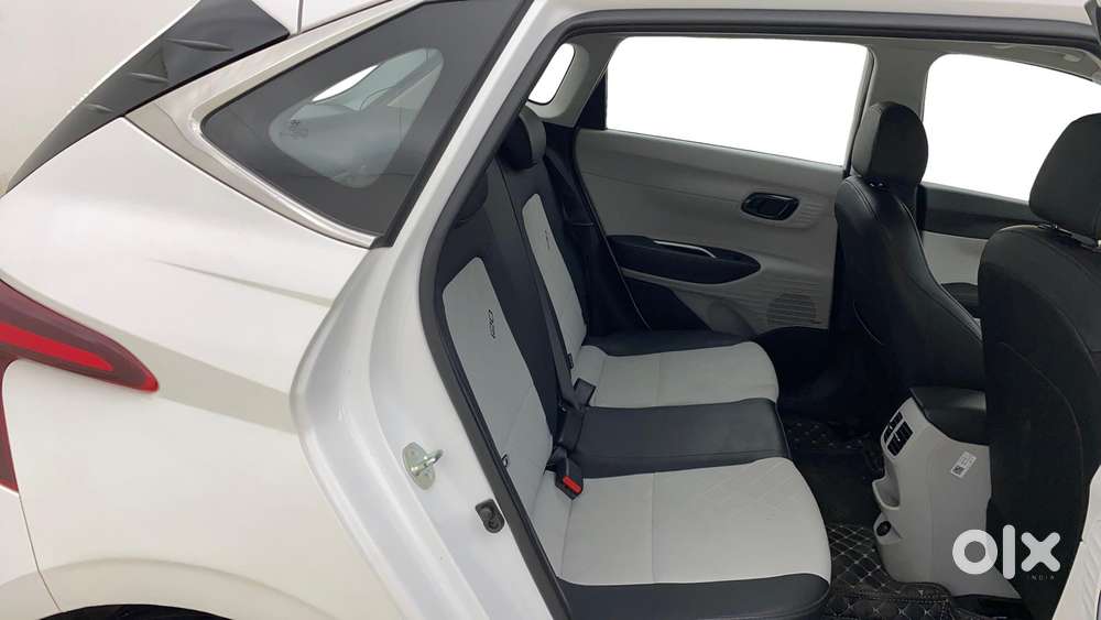 Hyundai New I20 1.2 Asta (o) Ivt, 2024, Petrol
