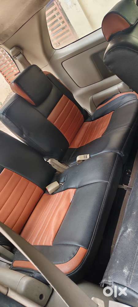 Toyota Innova 2.5 V Diesel 8-seater, 2011, Diesel