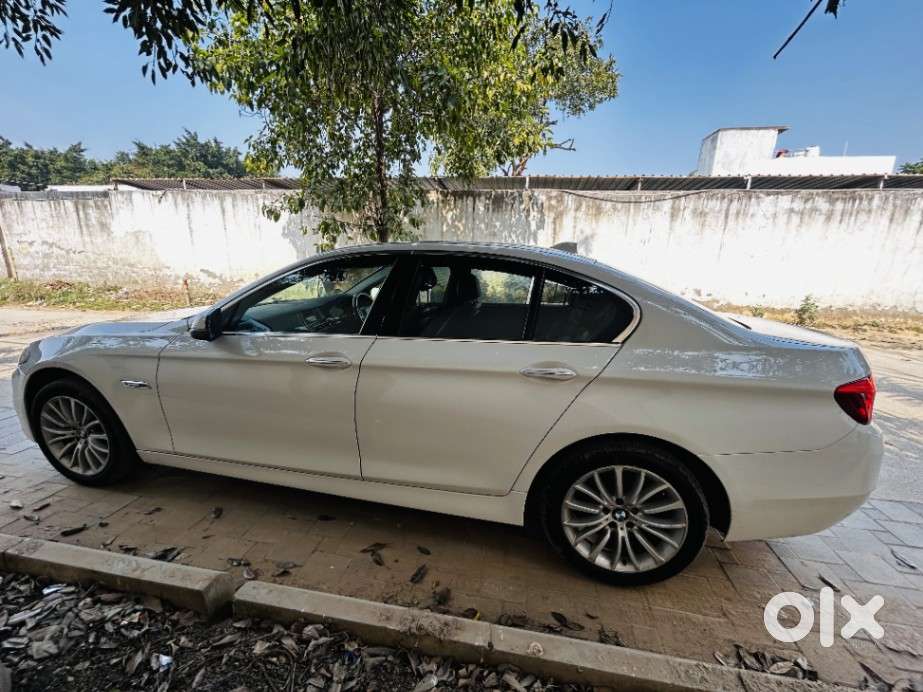 Bmw 5 Series 2.0 520d Luxury Line, 2015, Diesel