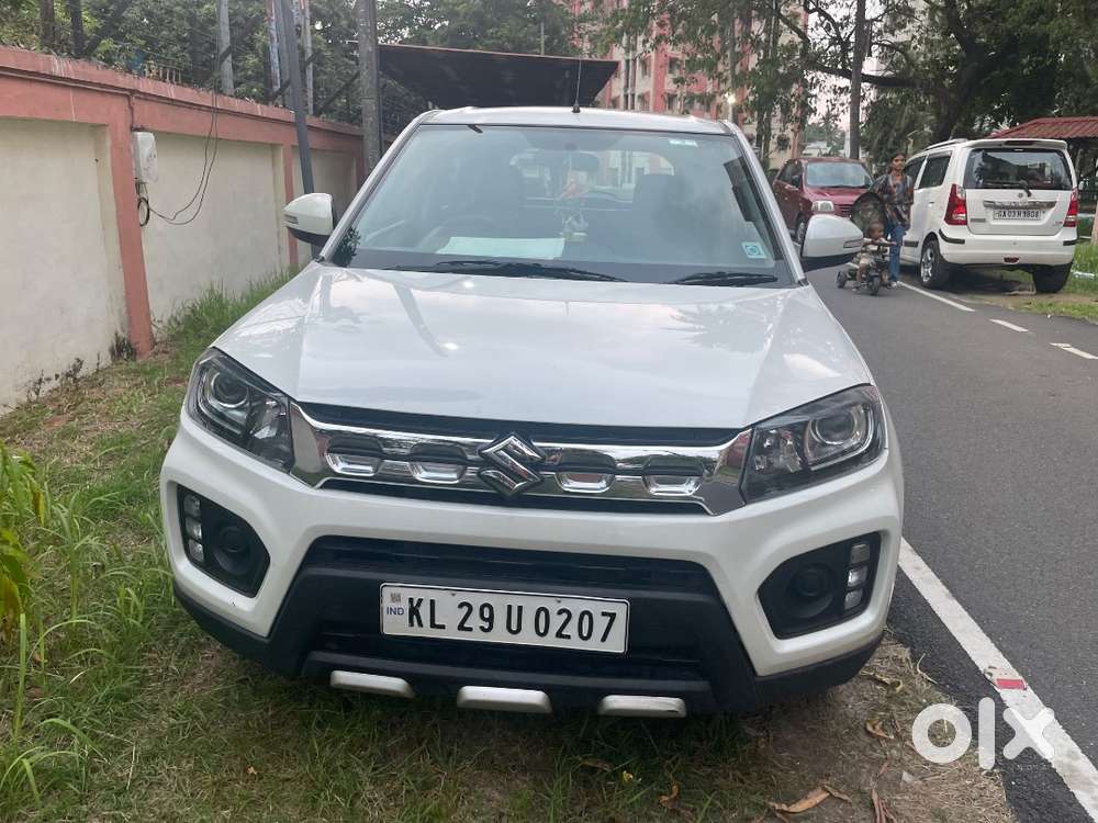 2022 Maruti Suzuki Brezza Lxi Petrol  19,000 Km Only| Fully Upgraded