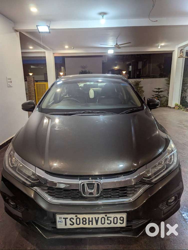 Doctor Driven Honda City 1.5 V I-vtec Manual - 17000km