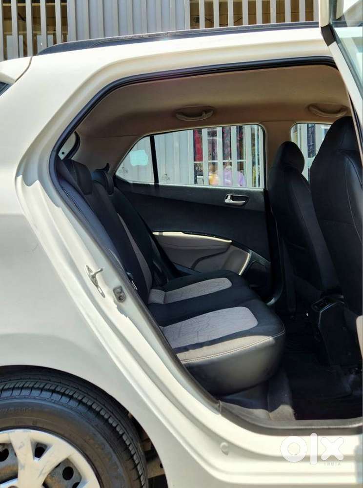 Hyundai Grand I10 Sportz 1.2 Kappa Vtvt, 2015, Petrol
