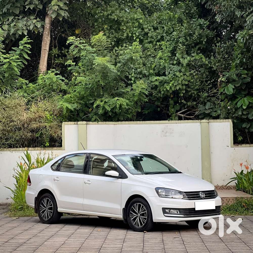 Volkswagen Vento 1.6 Highline, 2019, Petrol