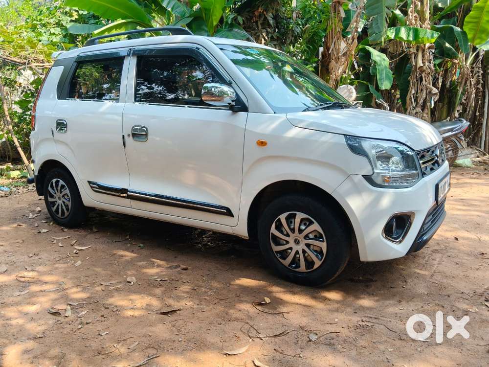 Maruti Suzuki Swift Dzire Lxi Option, 2020, Cng & Hybrids