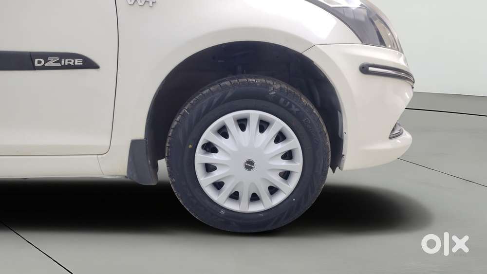 Maruti Suzuki Swift Dzire Vxi Optional, 2016, Petrol