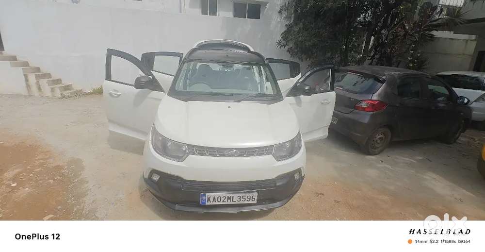 Mahindra KUV 100 2017 Year