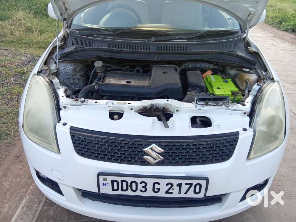 Maruti Suzuki Dzire 2013