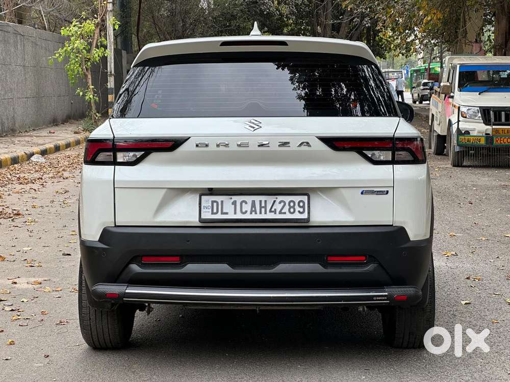 Maruti Suzuki Brezza Vxi At, 2024, Petrol