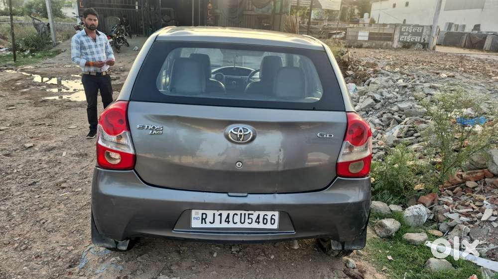 Toyota Etios Liva 2011-2012 G, 2012, Diesel