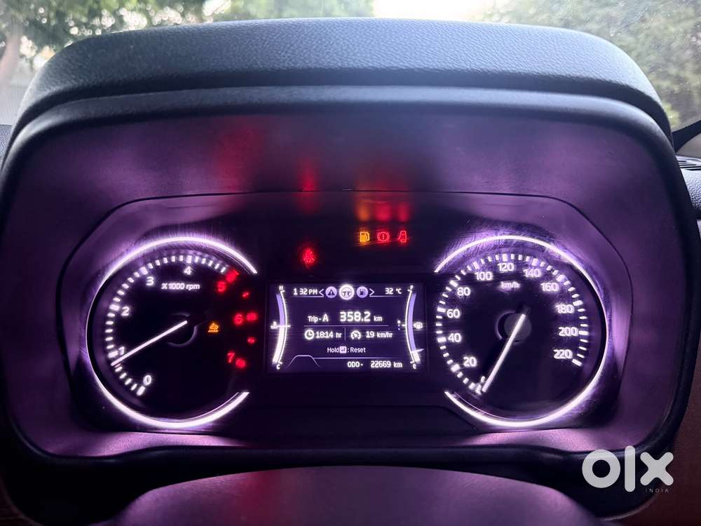 Mahindra Scorpio N Z2 Diesel Mt 7 Str (e), 2025, Diesel