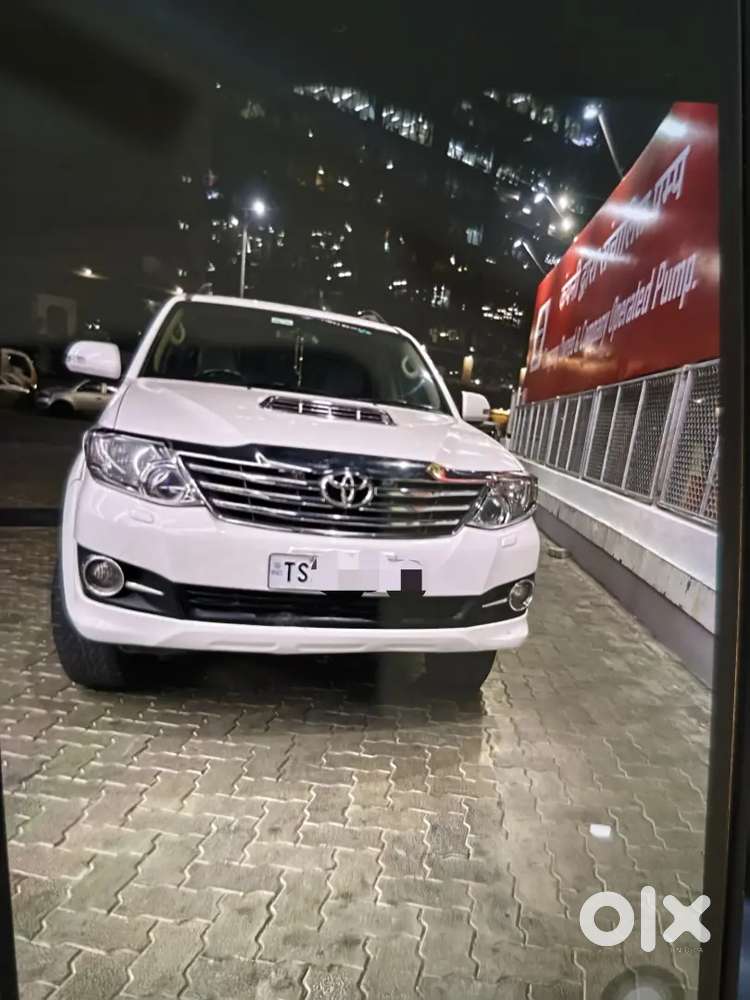 Toyota Fortuner 2014 Diesel 136805 Km Driven
